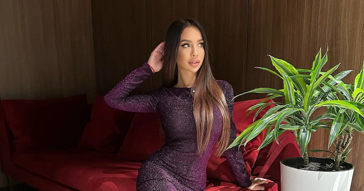 Фиолетовое блестящее платье мини с длинным рукавом JK-Fashion для вечера